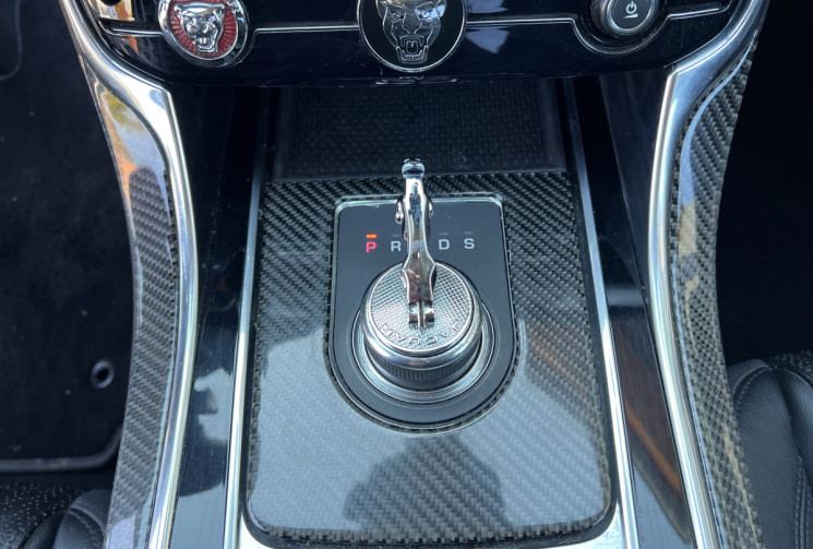 Jaguar XF 2.0 D 16V 180 cv Boîte auto