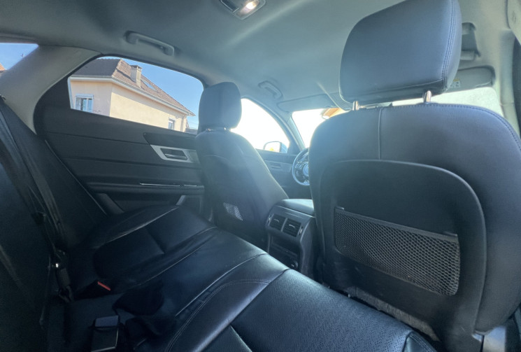 Jaguar XF 2.0 D 16V 180 cv Boîte auto