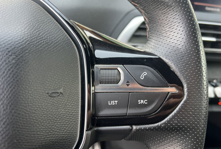 Peugeot 3008 1.2 i S&S 130 cv BVM6 GT LINE