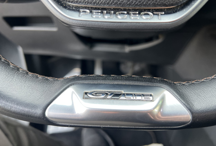 Peugeot 3008 1.2 i S&S 130 cv BVM6 GT LINE