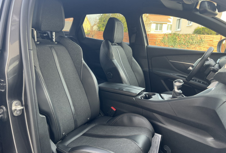 Peugeot 3008 1.2 i S&S 130 cv BVM6 GT LINE