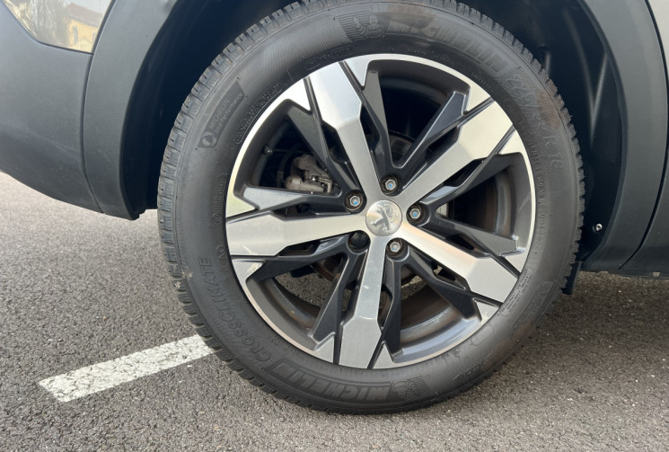 Peugeot 3008 1.2 i S&S 130 cv BVM6 GT LINE