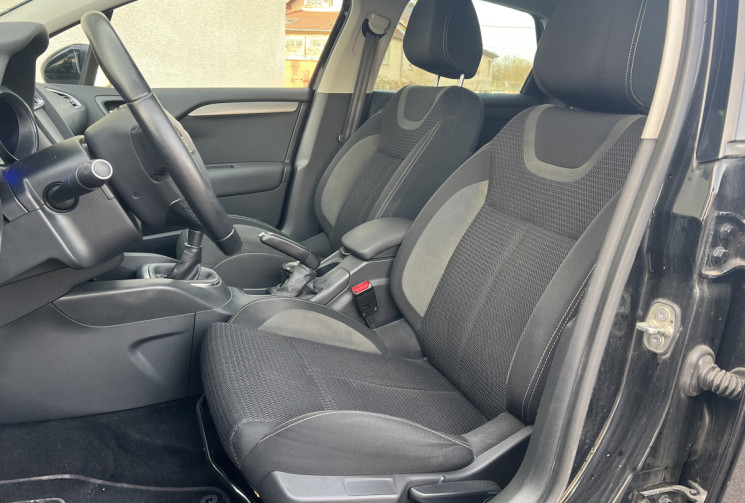 Citroën C4 II (B7) 1.2 i 110 cv BVM5