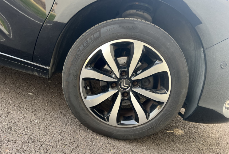 Citroën C4 II (B7) 1.2 i 110 cv BVM5