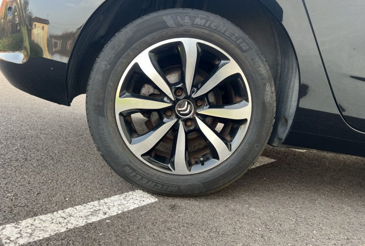 Citroën C4 II (B7) 1.2 i 110 cv BVM5