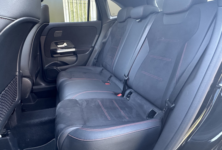 Mercedes GLA 200 d 150 ch 8G-DCT AMG Line Premium Plus / Full Options / Garantie 06/2027