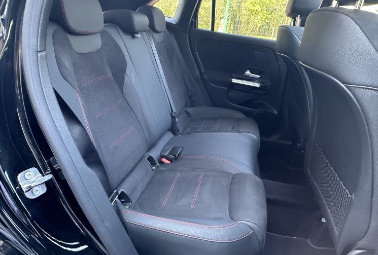 Mercedes GLA 200 d 150 ch 8G-DCT AMG Line Premium Plus / Full Options / Garantie 06/2027