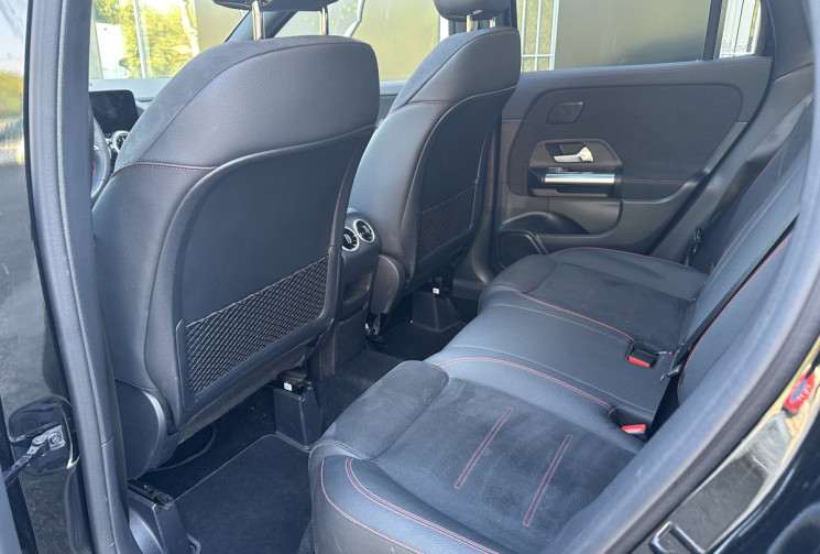 Mercedes GLA 200 d 150 ch 8G-DCT AMG Line Premium Plus / Full Options / Garantie 06/2027