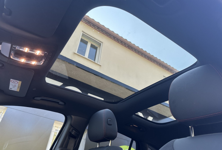 Mercedes GLA 200 d 150 ch 8G-DCT AMG Line Premium Plus / Full Options / Garantie 06/2027