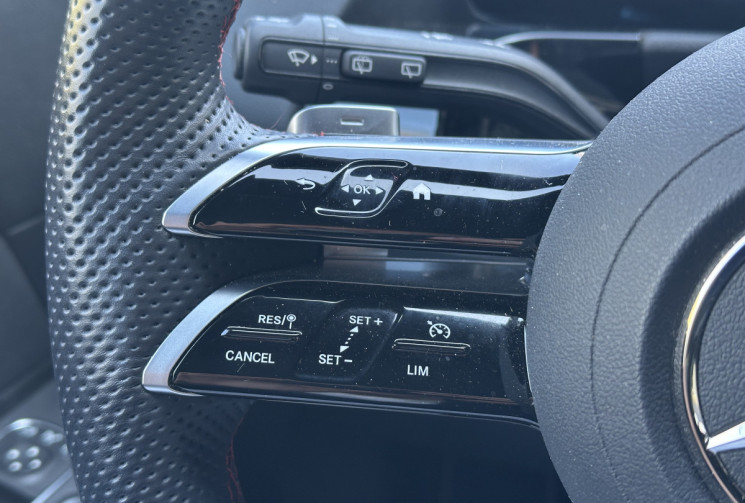 Mercedes GLA 200 d 150 ch 8G-DCT AMG Line Premium Plus / Full Options / Garantie 06/2027