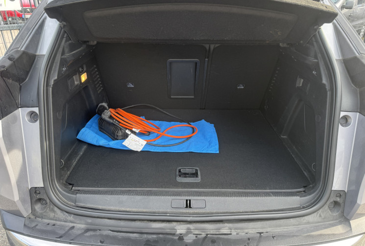 Peugeot 3008 225 CH / ALLURE 