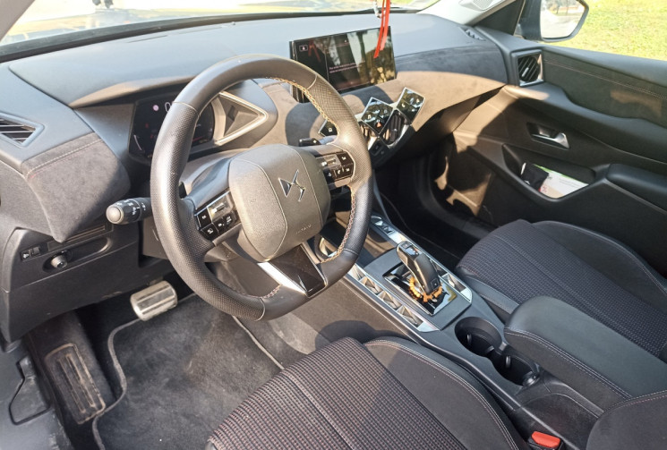 DS DS 3 Crossback 1.5 Hdi 130 CH - Performance  - Camera 360 - 1ère Main - Carplay