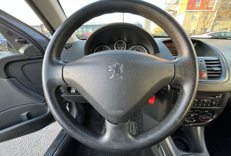 Peugeot 206+ 1.4 HDi Blue Lion 70 cv