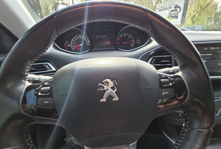 Peugeot 308  e hdi 115CV allure