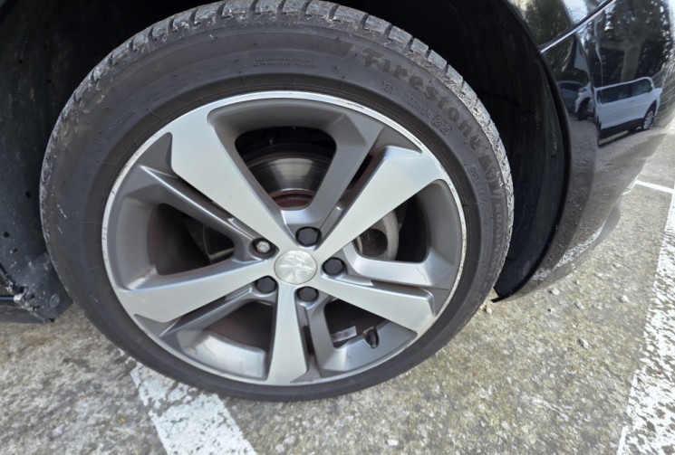 Peugeot 308  e hdi 115CV allure