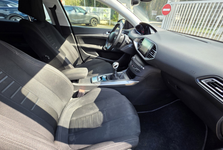Peugeot 308  e hdi 115CV allure