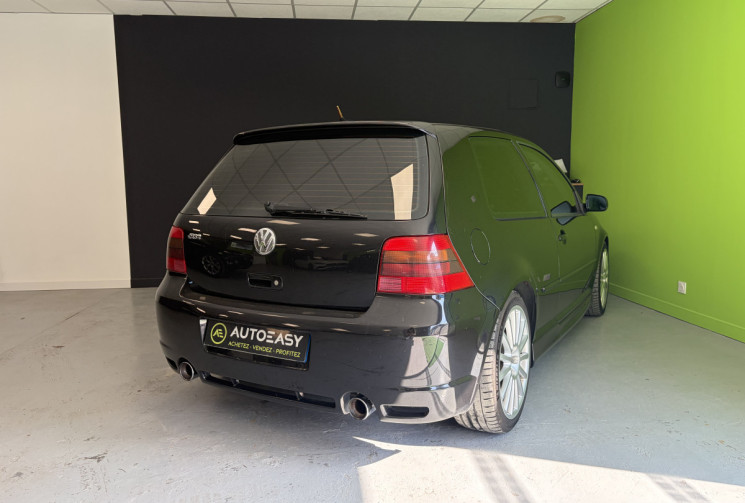 Volkswagen Golf 4 R32 3.2i V6 4MOTION