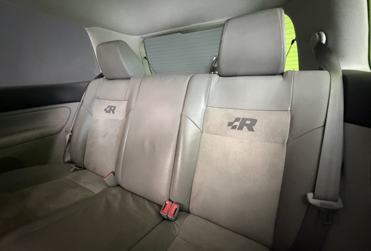 Volkswagen Golf 4 R32 3.2i V6 4MOTION