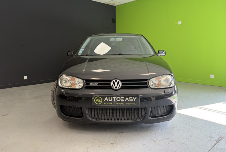 Volkswagen Golf 4 R32 3.2i V6 4MOTION