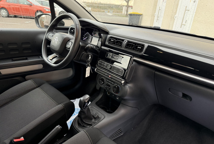 Citroën C3  III (B618) 1.2 VTi 68 cv