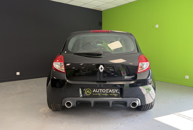 Renault Clio III RS 198ch 