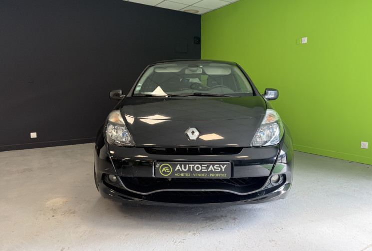Renault Clio III RS 2.0 16V 197 CH WORLD SERIES