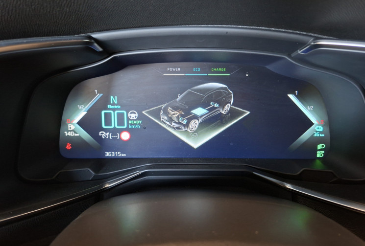 DS DS 7 Crossback  E-tense 300 ETA8 Plug in Hybrid 4X4 RIVOLI