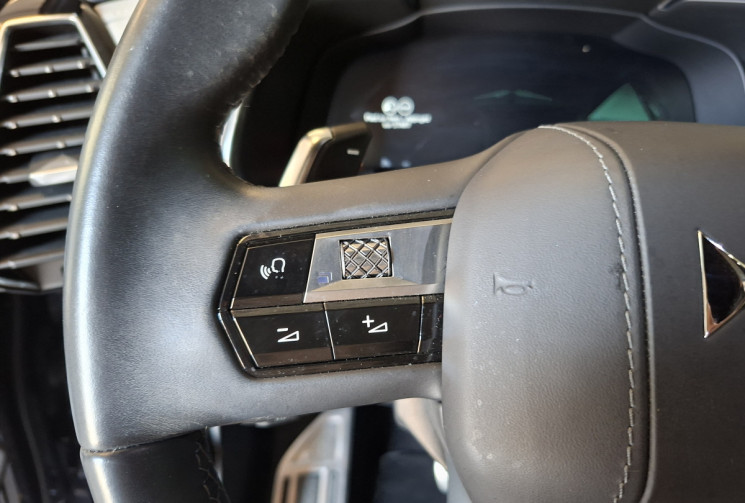 DS DS 7 Crossback  E-tense 300 ETA8 Plug in Hybrid 4X4 RIVOLI