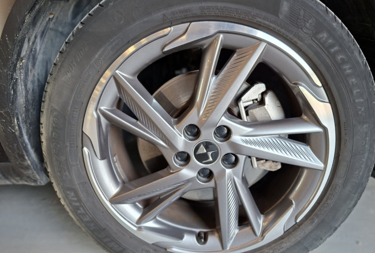 DS DS 7 Crossback  E-tense 300 ETA8 Plug in Hybrid 4X4 RIVOLI