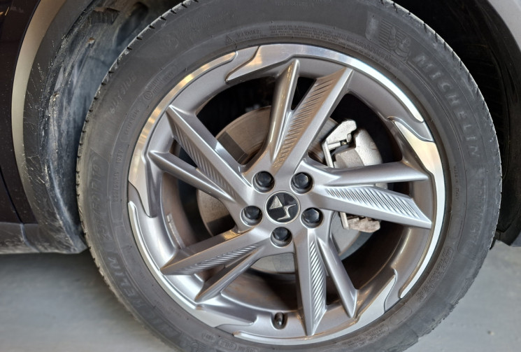 DS DS 7 Crossback  E-tense 300 ETA8 Plug in Hybrid 4X4 RIVOLI