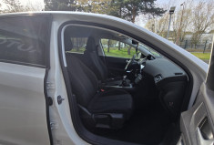 Peugeot 308 1.2 PURETECH 110 S&S STYLE