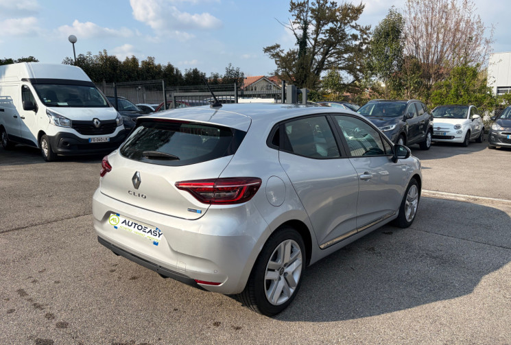 Renault Clio V / 1.6 E-TECH / 140 CH / BUSINESS