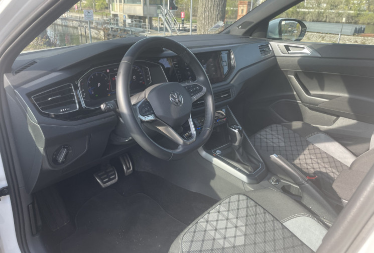 Volkswagen Taigo  1.5 TSI DSG7 R-LINE 150 / 1ERE MAIN /  GARANTIE CONSTRUCTEUR