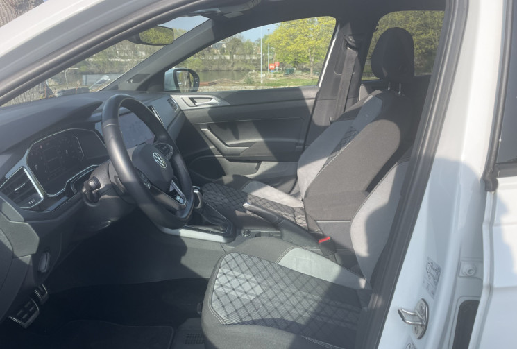 Volkswagen Taigo  1.5 TSI DSG7 R-LINE 150 / 1ERE MAIN /  GARANTIE CONSTRUCTEUR