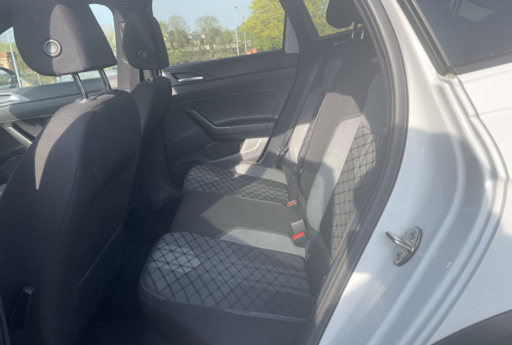 Volkswagen Taigo  1.5 TSI DSG7 R-LINE 150 / 1ERE MAIN /  GARANTIE CONSTRUCTEUR