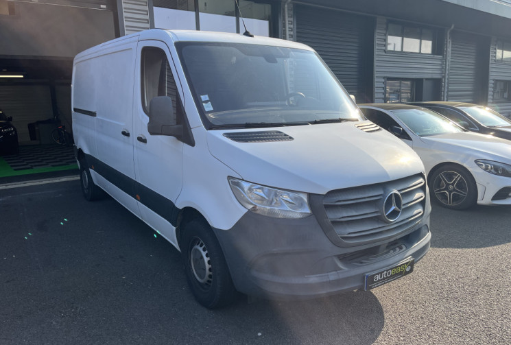 Mercedes Sprinter 314 cdi 143 ch L2H1 / CARPLAY / CAMERA DE RECUL / Révision MERECEDES OK / CARPLAY
