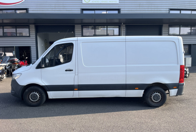 Mercedes Sprinter 314 cdi 143 ch L2H1 / CARPLAY / CAMERA DE RECUL / Révision MERECEDES OK / CARPLAY