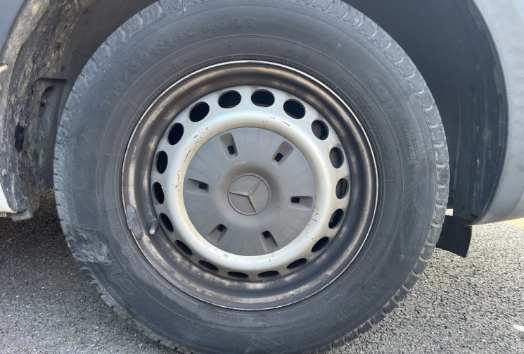 Mercedes Sprinter 314 cdi 143 ch L2H1 / CARPLAY / CAMERA DE RECUL / Révision MERECEDES OK / CARPLAY