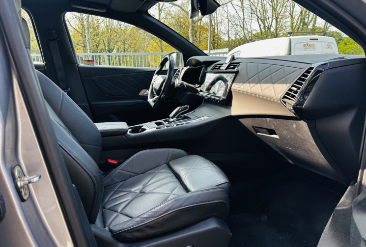 DS DS 7 2.0 BlueHDI 180ch Rivoli Full Option / Attelage