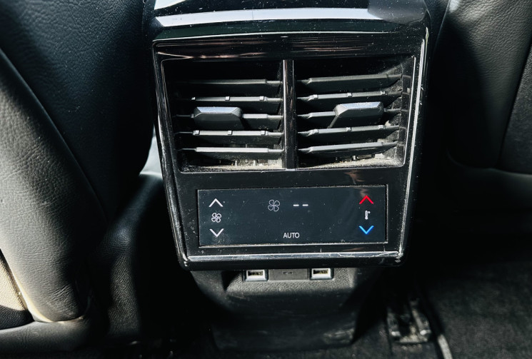 DS DS 7 2.0 BlueHDI 180ch Rivoli Full Option / Attelage