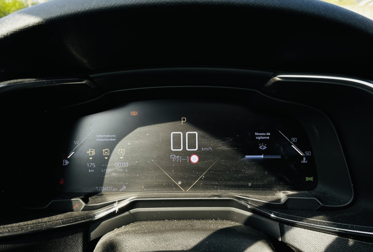 DS DS 7 2.0 BlueHDI 180ch Rivoli Full Option / Attelage