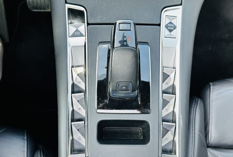 DS DS 7 2.0 BlueHDI 180ch Rivoli Full Option / Attelage