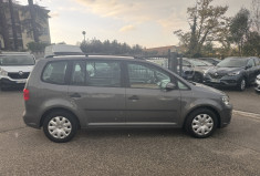 Volkswagen Touran 1.6 TDI / 105 CH / TRENDLINE / DISTRIB OK MARS 26 