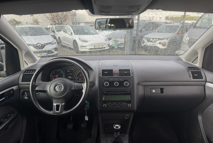 Volkswagen Touran 1.6 TDI / 105 CH / TRENDLINE / DISTRIB OK MARS 26 