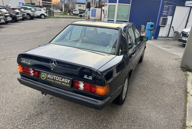 Mercedes 190 E 2.6i L6 166cv - 5 vitesses - suivi complet Mercedes