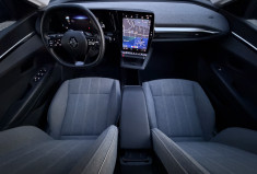 Renault Megane E-Tech Electric EV60 130 ch Evolution ER optimum charge / Suivi Renault / 1ère main