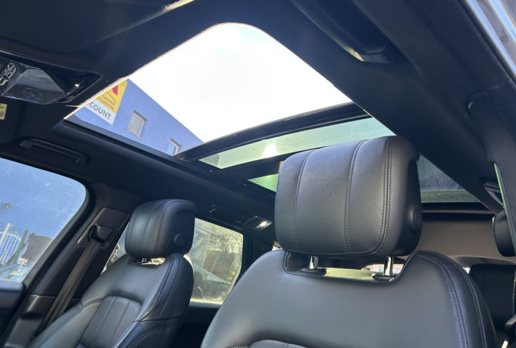 Land-Rover Range Rover Sport II 3.0 SDV6 306 Ch HSE DYNAMIC AUTO * TOIT OUVRANT * SIEGES CHAUFFANTS
