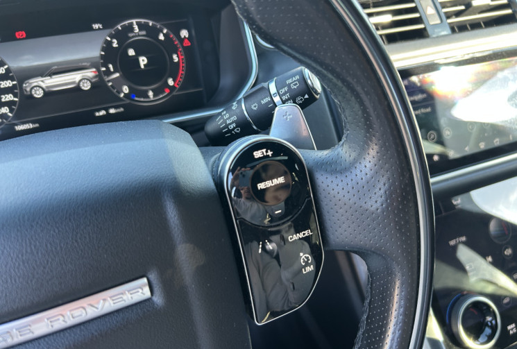 Land-Rover Range Rover Sport II 3.0 SDV6 306 Ch HSE DYNAMIC AUTO * TOIT OUVRANT * SIEGES CHAUFFANTS