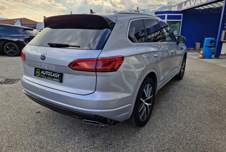 Volkswagen Touareg III 3.0 TDi V6 24V DPF Blue motion Tiptronic 286 cv Boîte auto