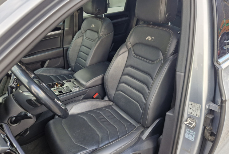 Volkswagen Touareg III 3.0 TDi V6 24V DPF Blue motion Tiptronic 286 cv Boîte auto